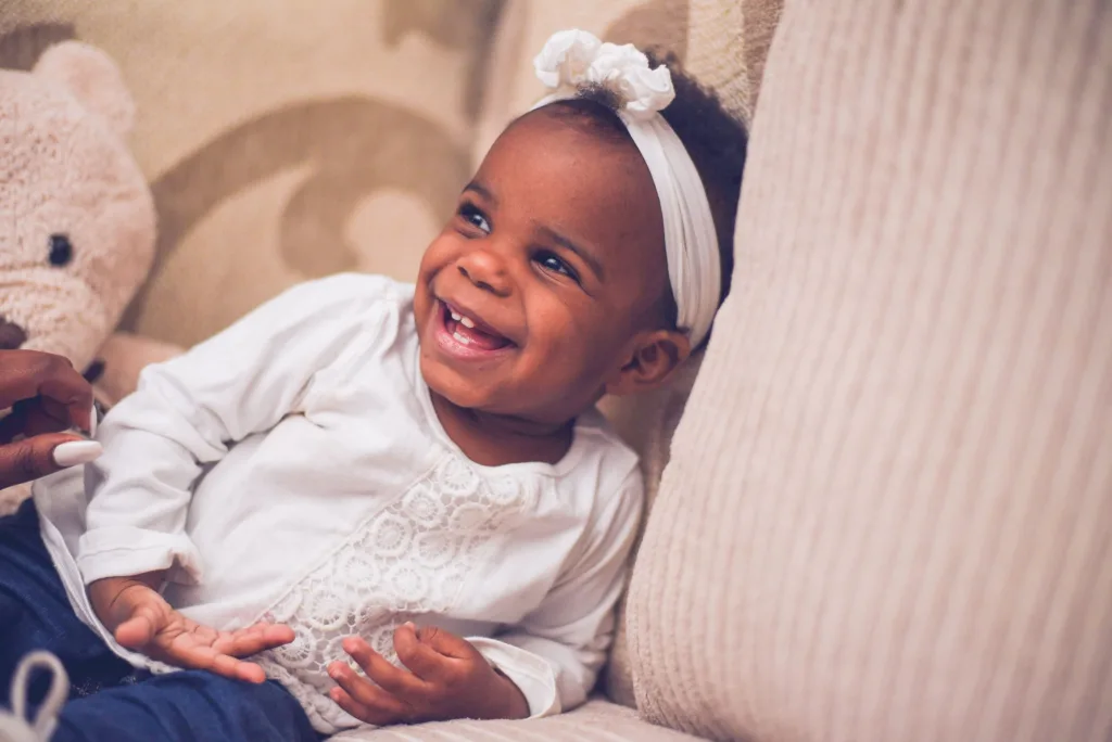 Baby signs strengthen baby minds